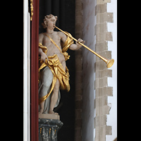 Trompetespielende Figur am rechten 32'-Pedalturm Haarlem, Sint Bavokerk, Trompetespielende Figur am rechten 32'-Pedalturm