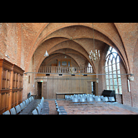 Kampen, Broederkerk, Lemkerzaal in Richtung Orgel