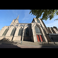Kampen, Sint Nicolas Bovenkerk, Sdliches Seitenschiff und Querhaus vom Muntplein aus gesehen