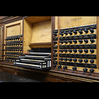 Kampen, Sint Nicolas Bovenkerk, Spieltisch seitlich