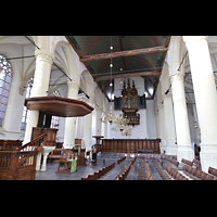 Leiden, Hooglandse Kerk, Langhaus in Richtung de Swart/von Hagerbeer-Orgel