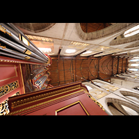 Rotterdam, Sint Laurenskerk, Blick entlang des linken Pedalturms ber das Rckpositiv ins Gewlbe und zum Chor
