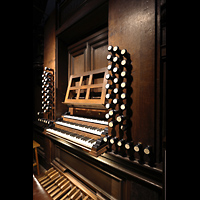 s-Hertogenbosch, Sint Janskathedraal, Spieltisch seitlich