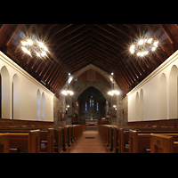 Scarsdale, St. James the Less Episcopal Church, Gesamter Innenraum in Richtung Chor