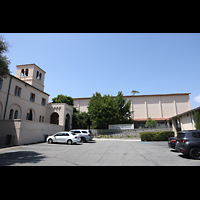 Claremont, United Church of Christ, Ansicht von Sden