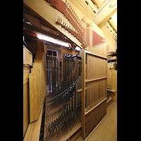 Claremont, United Church of Christ, Pfeifen im Positiv mit Trakturabgngen zum Great und Swell