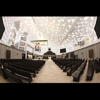 Garden Grove, Christ Cathedral ('Crystal Cathedral'), Innenraum in Richtung Osten (East Gallery) mit Trompeteria der Gospel Organ