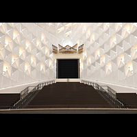 Garden Grove, Christ Cathedral ('Crystal Cathedral'), Epistle Organ (Trompeteria) auf der West Gallery