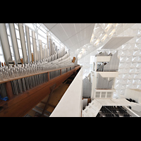 Garden Grove, Christ Cathedral ('Crystal Cathedral'), Pfeifen des Great auf der Spitze des West Towers