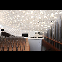 Garden Grove, Christ Cathedral ('Crystal Cathedral'), Chancel Great-Windladen auf der Spitze des West Towers