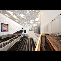 Garden Grove, Christ Cathedral ('Crystal Cathedral'), Blick ber die Pfeifen des Gallery Great entlang der Gallery Organ zur Gospel Organ
