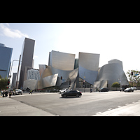 Los Angeles, Walt Disney Concert Hall, Ansicht von Nordosten von der Grand Ave Ecke West 1st Street