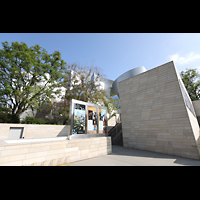Los Angeles, Walt Disney Concert Hall, Ansicht von Nordwesten von der Hope Street Ecke West 1st Street