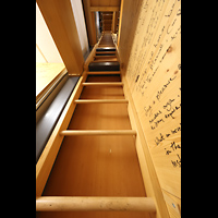 Los Angeles, Walt Disney Concert Hall, Treppe in die oberen Etagen und Werke