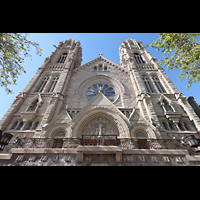 Salt Lake City, Cathedral of the Madeleine, Doppelturmfassade perspektivisch