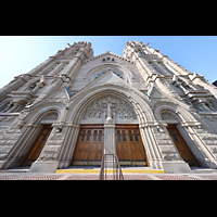 Salt Lake City, Cathedral of the Madeleine, Doppelturmfassade perspektivisch