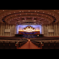 Salt Lake City, Conference Center LDS (Latter-Day Saints), Konferenzsaal mit Blick zur Orgel und Chortribne