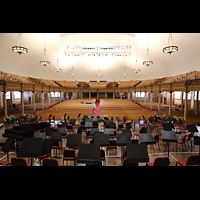 Salt Lake City, Mormon Tabernacle, Blick von der Orgel in den Saal in Richtung Rckwand