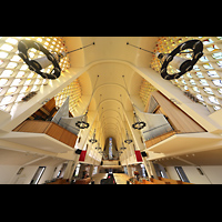 San Diego, First United Methodist Church, Blick vom Altar ber die Chancel Organ zur Hauptorgel und ins Gewlbe