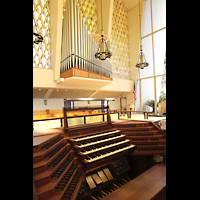 San Diego, First United Methodist Church, Spieltisch und linke Chancel Organ