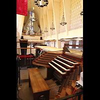 San Diego, First United Methodist Church, Blick vom Spieltisch zur Gallery Organ (Hauptorgel)