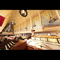 San Diego, First United Methodist Church, Blick vom Spieltisch zur Gallery Organ und zur linken Chancel Organ