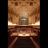 San Francisco, Louise M. Davies Symphony Hall, Blick von den unteren Rngen in die Konzerthalle