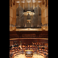 San Francisco, Louise M. Davies Symphony Hall, Orchesterbhne mit Spieltisch und Orgel