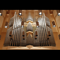 San Francisco, Louise M. Davies Symphony Hall, Ruffatti-Orgel von der Orchesterbhne aus gesehen