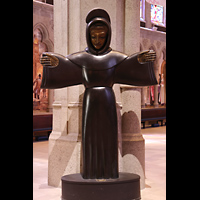San Francisco, Grace Episcopal Cathedral, Statue 'Smiling Saint Francis' von Benjamin Bufano