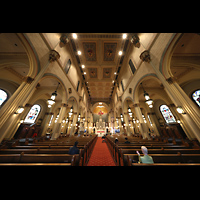 San Francisco, Ss. Peter and Paul, Innenraum in Richtung Chor