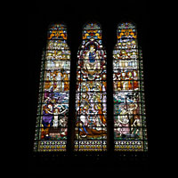 Lyon, Notre-Dame de Fourvire, Bunte Glasfenster