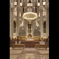 Barcelona, La Sagrada Familia, Chororgel im Altarraum (6 MPix)
