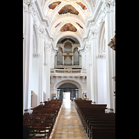 Kremsm�nster, Stiftskirche, Innenraum in Richtung Orgel