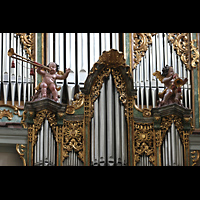 Salzburg, Stiftskirche St. Peter, Figuren auf dem R�ckpositiv