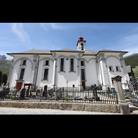 Andermatt, St. Peter und Paul, Seitenansicht von S�dosten