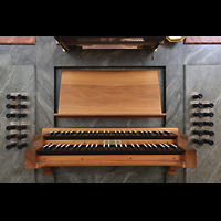 Disentis, Benediktinerkloster, Klosterkirche St. Martin, Spieltisch der Chororgel