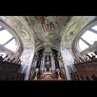 Einsiedeln, Benediktinerabtei, Oberer Chorraum mit Chorgest�hl und Chororgel zu beiden Seiten