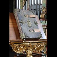 Einsiedeln, Benediktinerabtei, Blick �ber eins der Chorb�cher auf die Chororgel