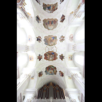 Engelberg, Klosterkirche, Hauptorgel und Blick ins Gew�lbe