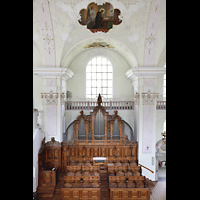Engelberg, Klosterkirche, Blick vom Chorraum entlang von der rechten Seitenempore zur Chororgel
