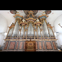 Lachen, Pfarrkirche Heilig Kreuz, Orgel mit Spieltisch perspektivisch