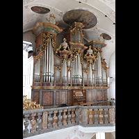 Lachen, Pfarrkirche Heilig Kreuz, Blick von der Seitenempore zur Orgel