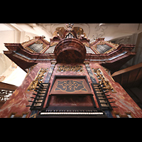 Muri, Klosterkirche St. Martin, Epistelorgel mit Spieltisch perspektivisch