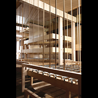 Praha (Prag), Katedr�la sv. V�ta (St. Veits-Dom), Mechanische Traktur hinter dem Spieltisch