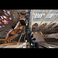 Praha (Prag), Katedr�la sv. V�ta (St. Veits-Dom), Blick von oben auf Hauptwerk, die Solowerke und Prospektpfeifen ins Langhaus