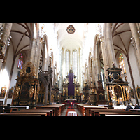 Praha (Prag), Matka Bo�� pred T�nem (Teyn-Kirche), Innenraum in Richtung Chor