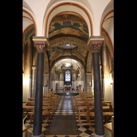 Bonn, St. Maria und St. Clemens, Blick durch die Unterkirche nach Osten zum Altar