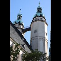 Halle (Saale), Marktkirche Unserer Lieben Frauen, Blick von S�dwesten aufs s�dliche Seitenschiff und die Hausmannst�rme