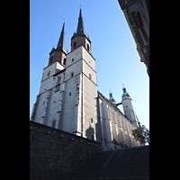 Halle (Saale), Marktkirche Unserer Lieben Frauen, Blick von S�dwesten aufs s�dliche Seitenschiff und die Westt�rme